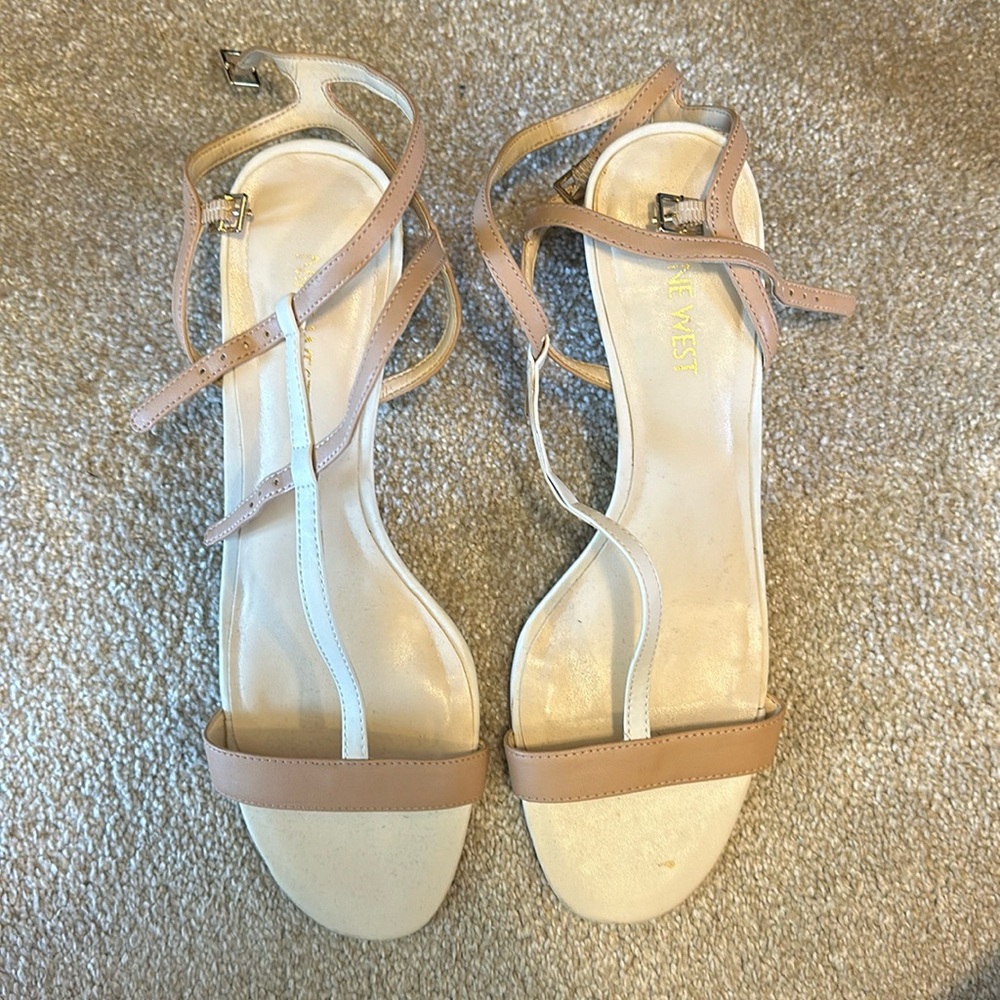 Nine West healed sandals, 8.5
